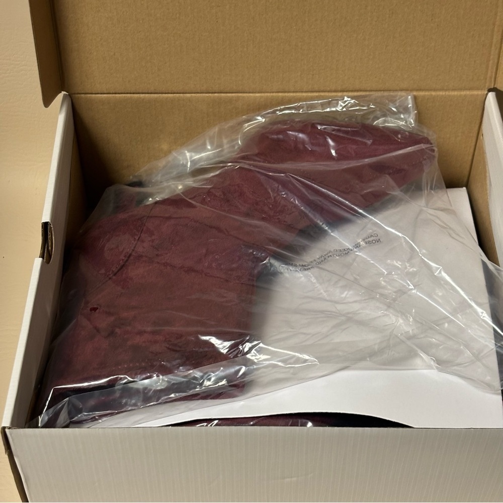 Worthington Womens Olympia Oxblood
Heel Booties Sz 7.5 - Picture 7 of 8